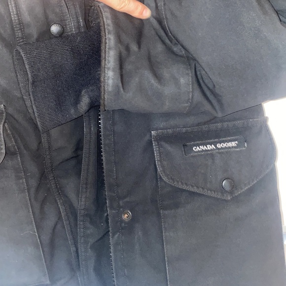 Canada Goose Women’s Trillium Parka - Picture 6 of 10